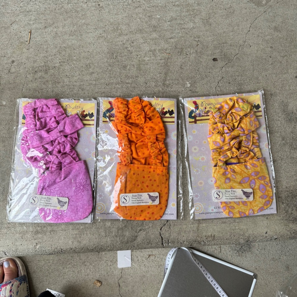 Pamper Your Poultry Chicken Diapers‎ Size Small Lot of 3 Pink Orange Yellow New